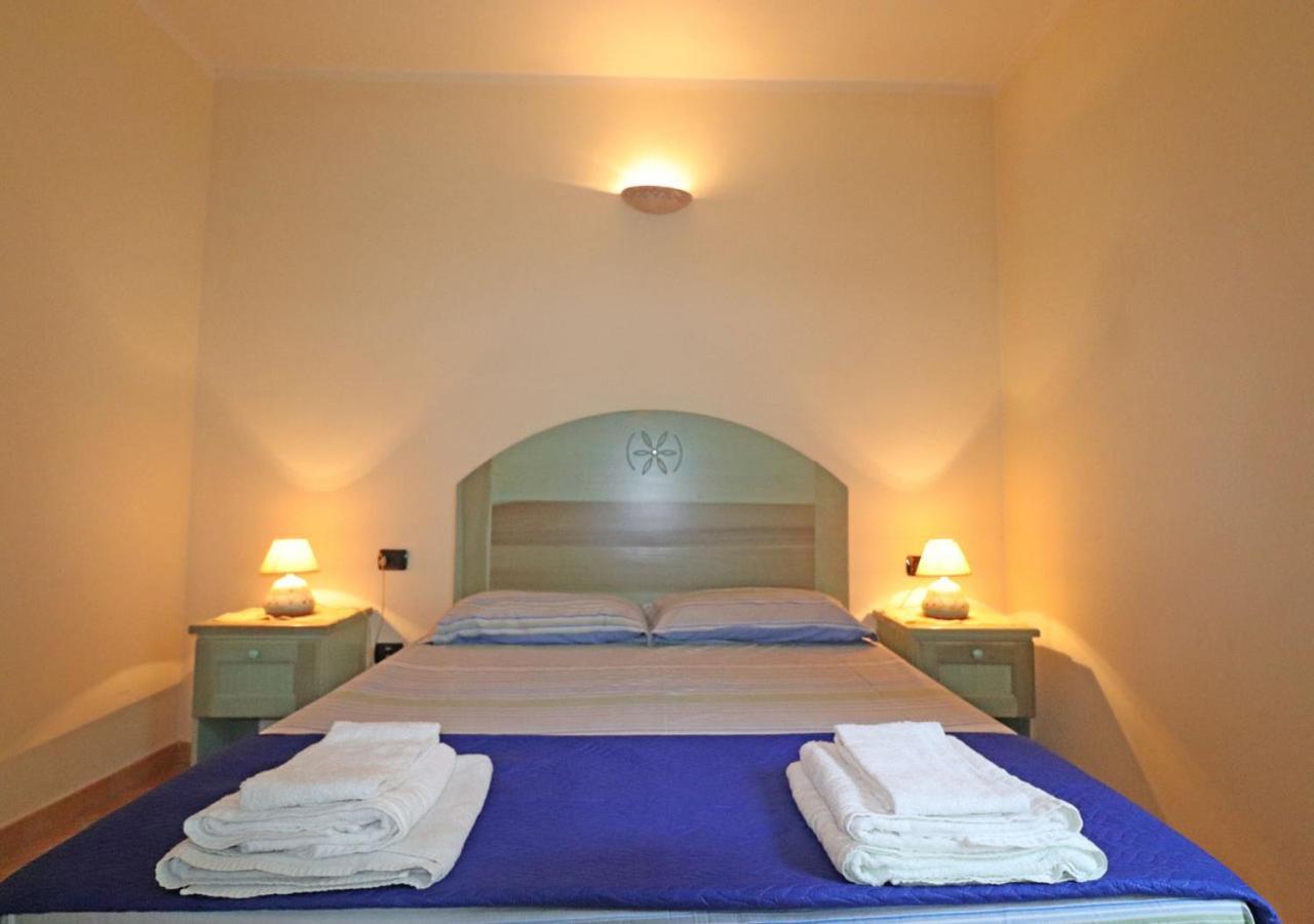 Le Residenze Di Padule 01 Apartment La Maddalena  Bagian luar foto